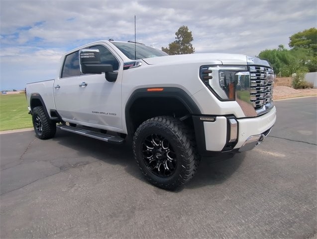 2024 GMC Sierra 3500HD Denali